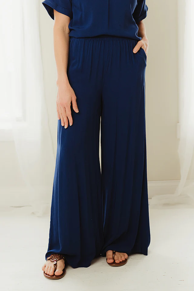 Light Navy Modern Ease Set - Image 2