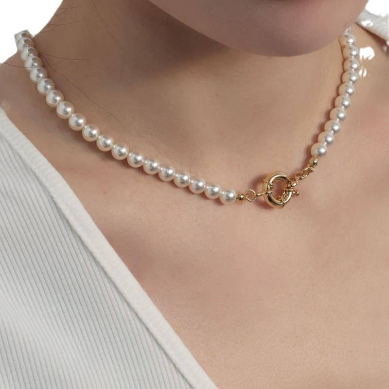 Chain Circle Necklace - Image 7