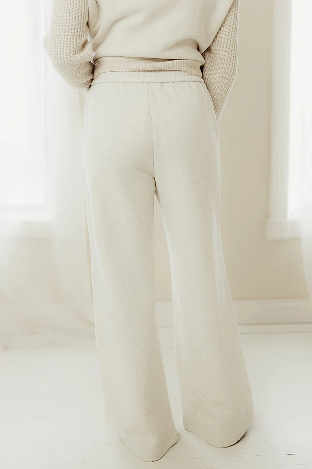 Cozy Mixed Sweats - Image 3