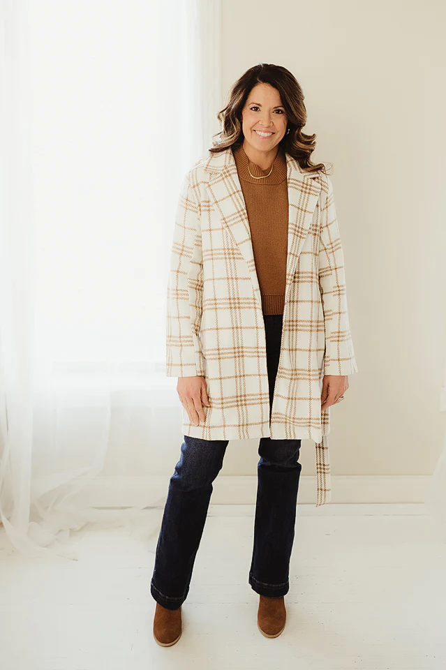 Cozy Open Plaid Coat - Image 2