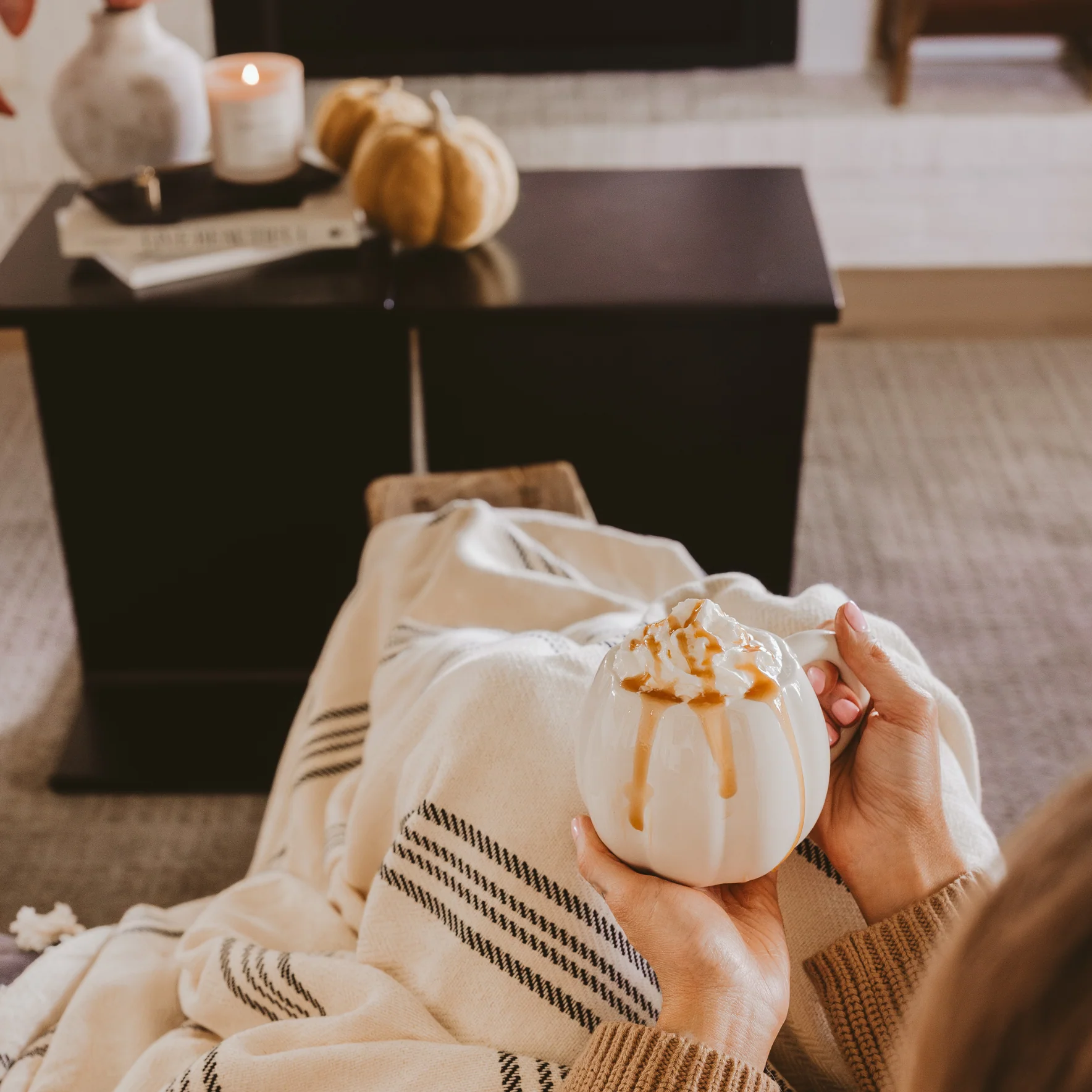 Cream Pumpkin Mug - Image 3