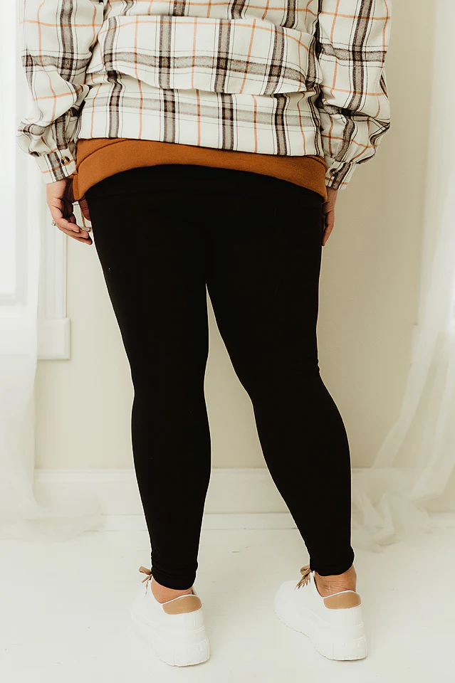 Curvy Solid Leggings - Image 3
