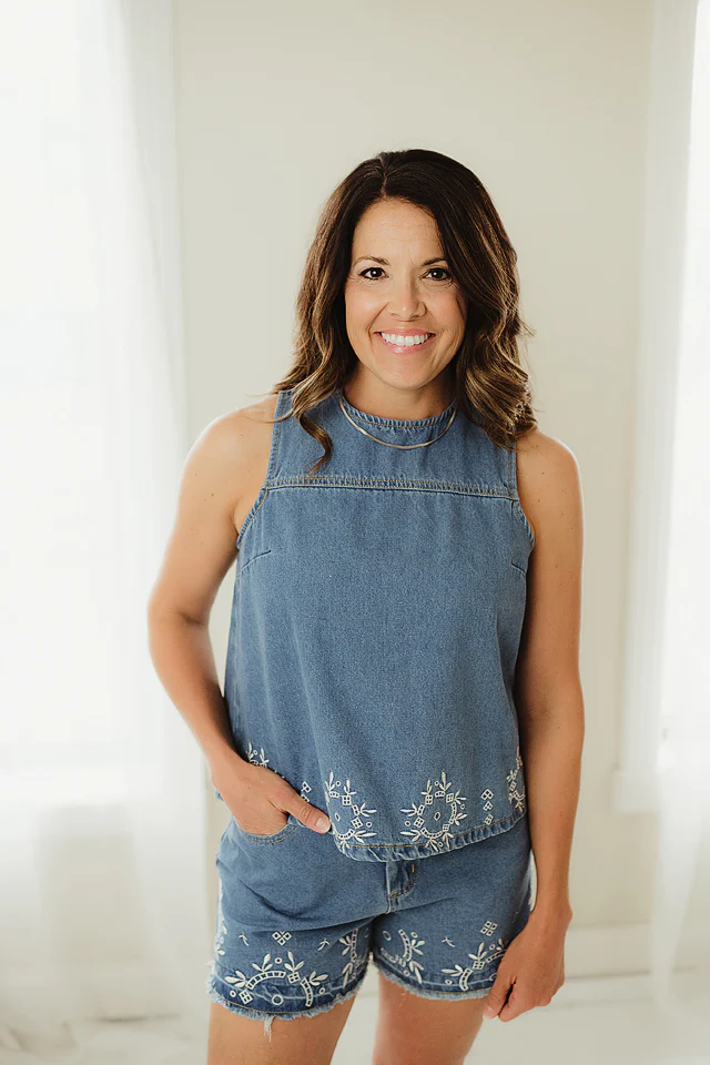 Denim Daisy Embroidered Set - Image 3