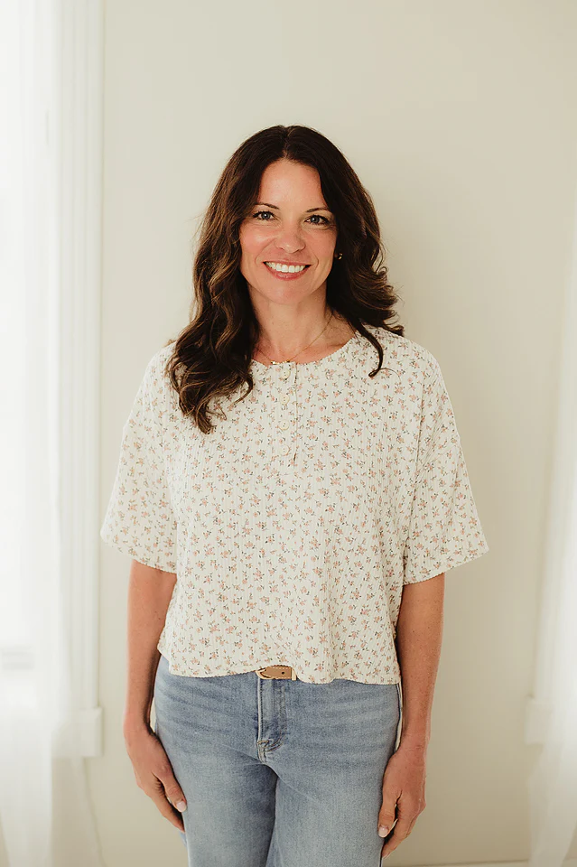 Mocha Floral Stroll Top