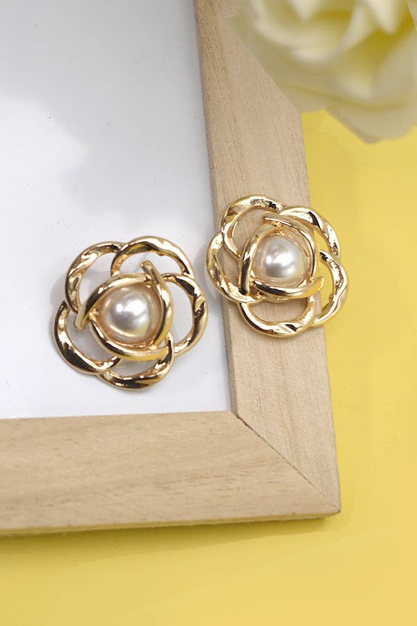 Flower Pearl Earrings - Image 2