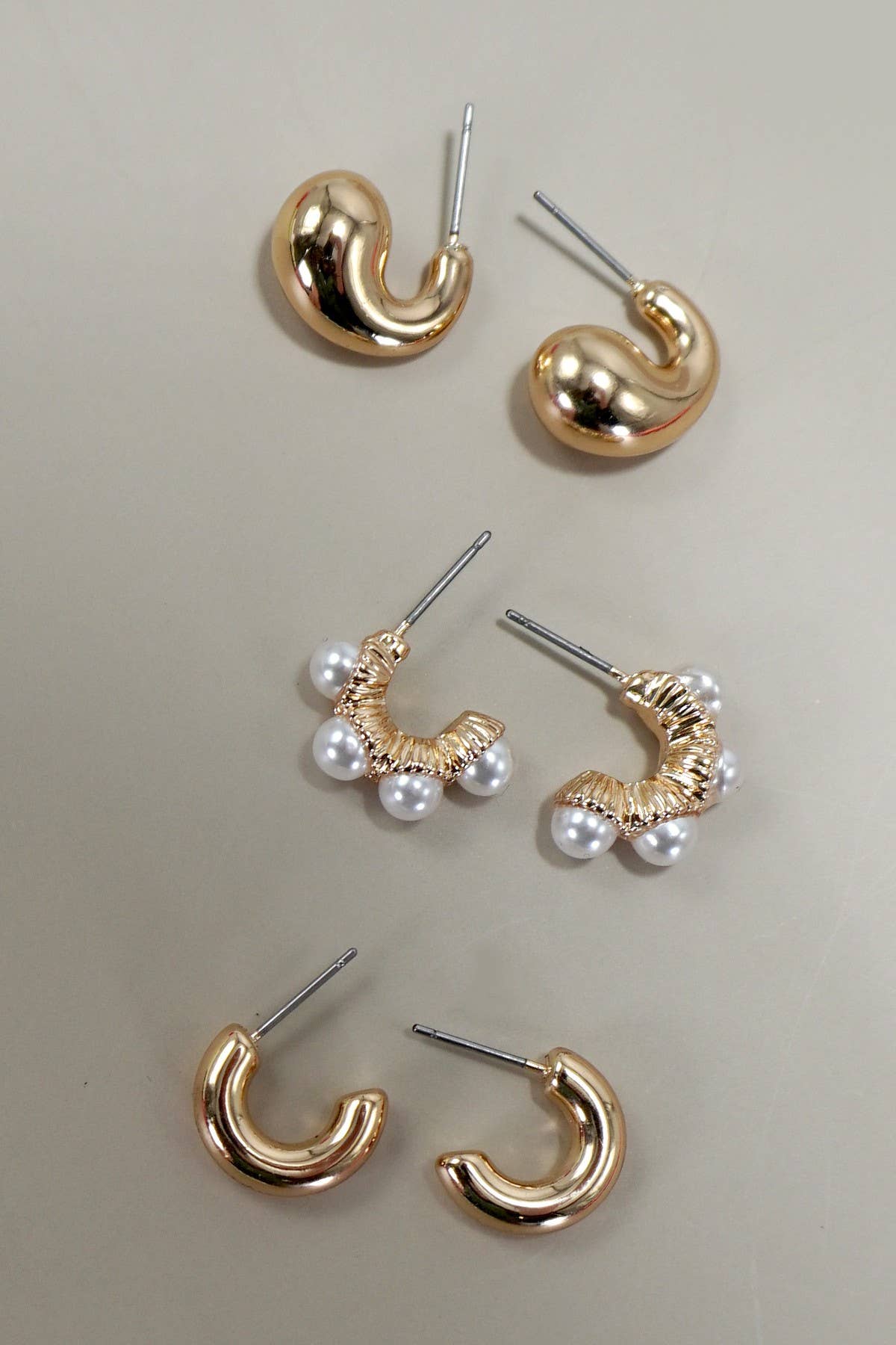 Huggie Pearl Trio - Image 3
