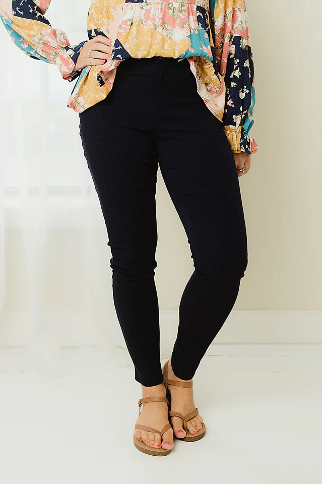 Hyperstretch Skinny Jeans - Image 25