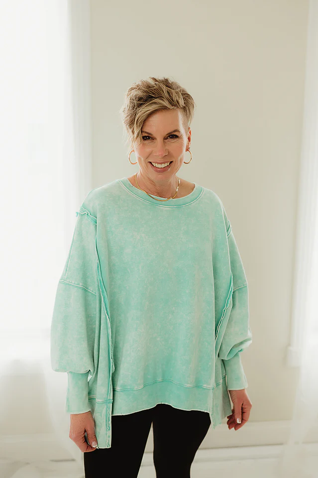 Mint Raw Line Oversized Crew