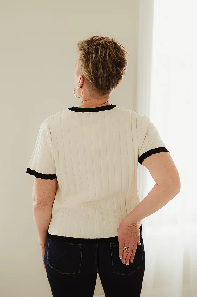 Contrast Scallop Crewneck - Image 4