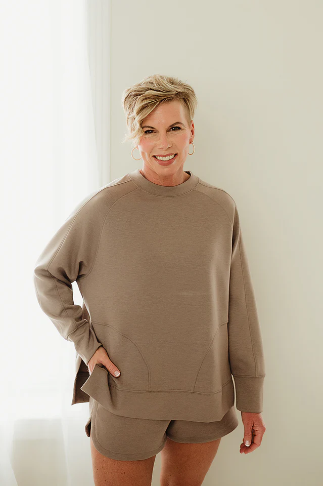 Side Slit Scuba Pullover {more colors available} - Image 16