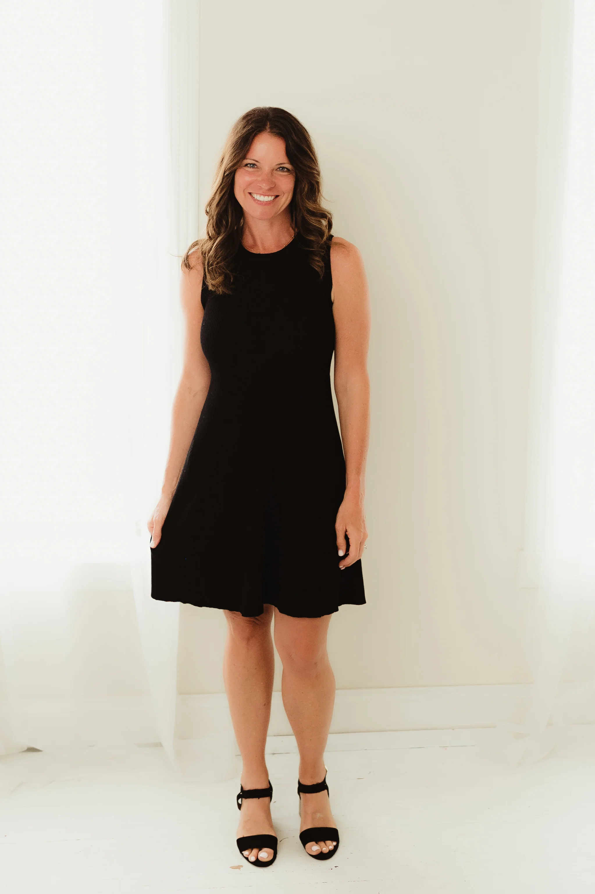 Black Essential Ease Mini