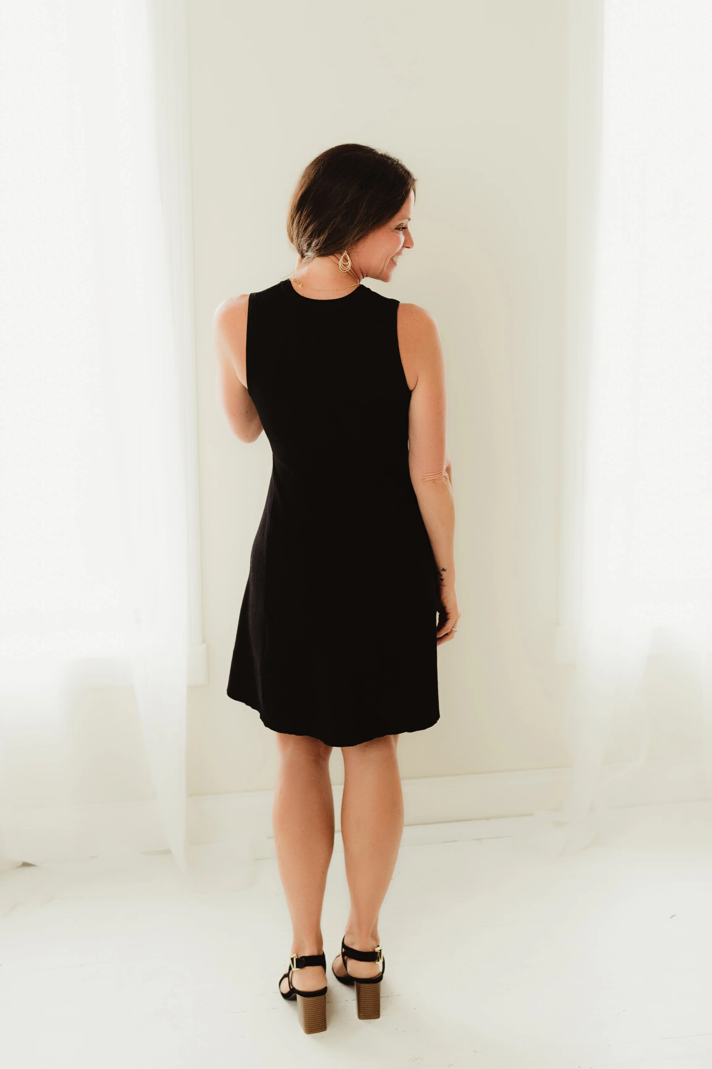 Black Essential Ease Mini - Image 3