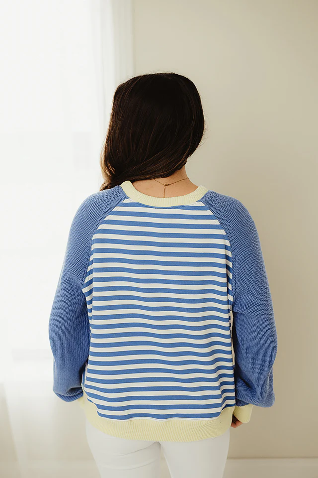 Blue & White Hybrid Stripe Knit - Image 4