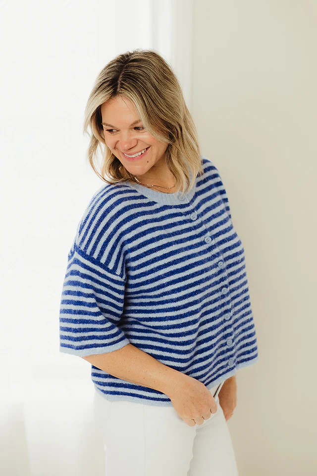Blue Lou Button Front Crop - Image 3