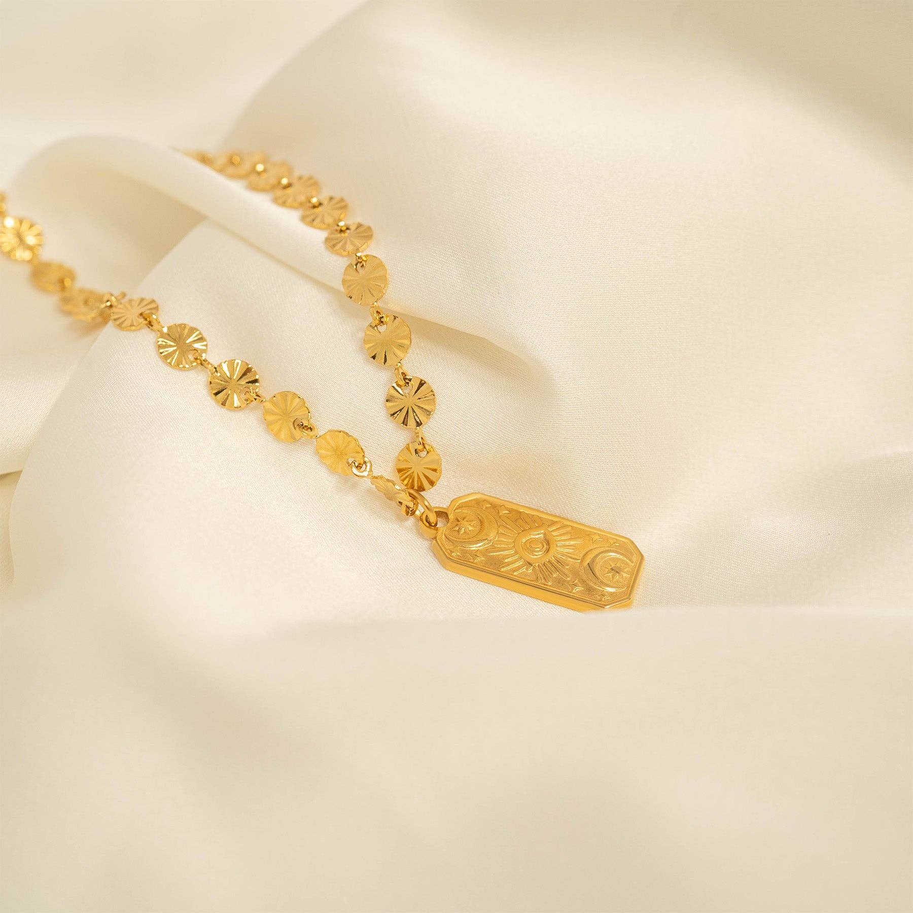 Sunburst Chain Necklace - Image 8