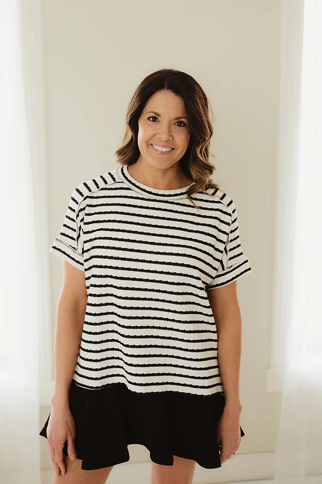 Black Textured Stripe Charm Tee - Image 4