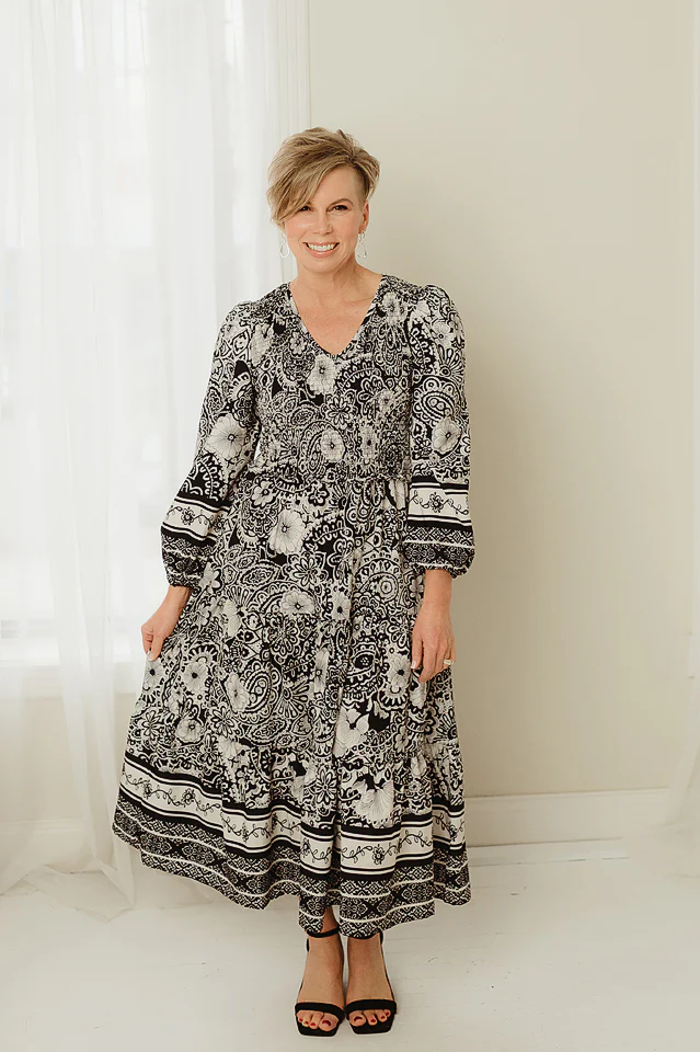 V neck Smocking Maxi Dress