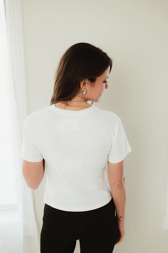White Cotton Short Sleeve Cropped Tee - Image 3